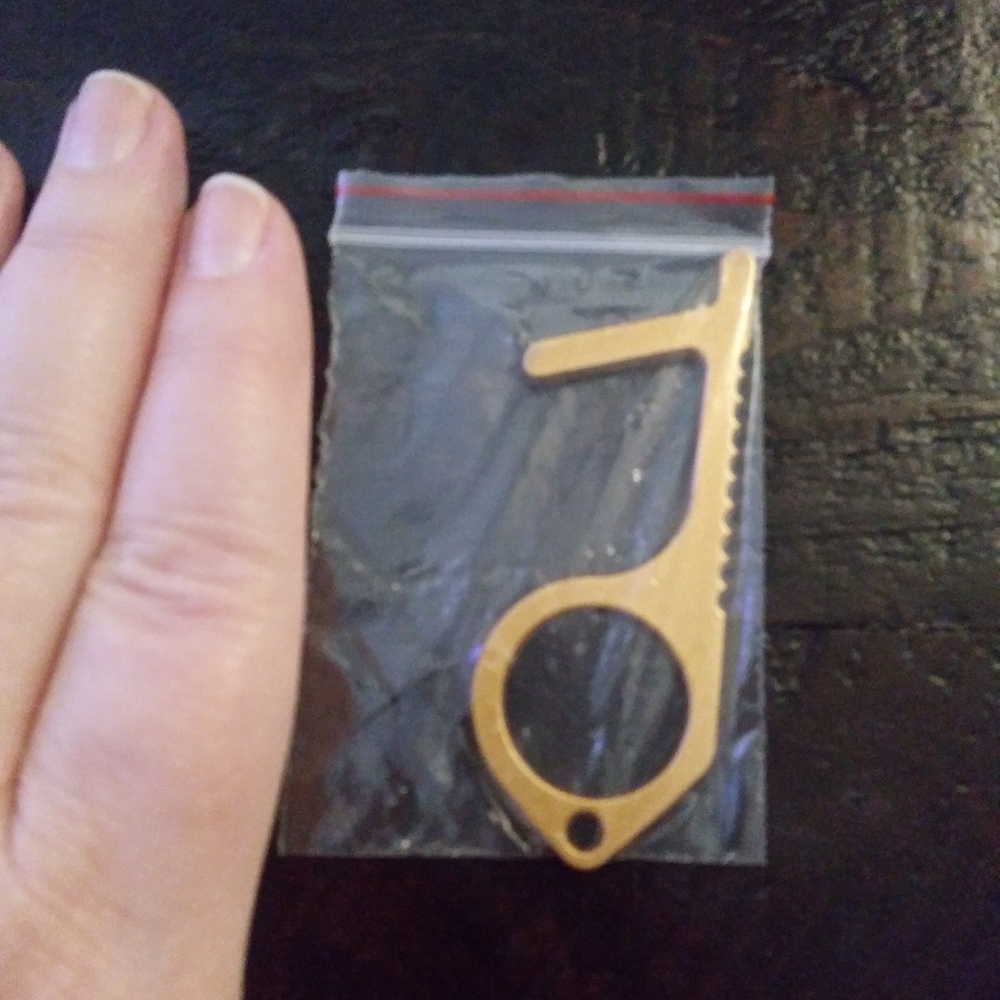 No touch/hands-free tool - gold color 2 for $10